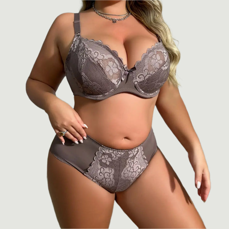 Quiet Wishes Floral Unlined Plus Size Bra Set - IrisLace